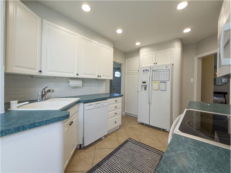 3431 Tyson - Kitchen