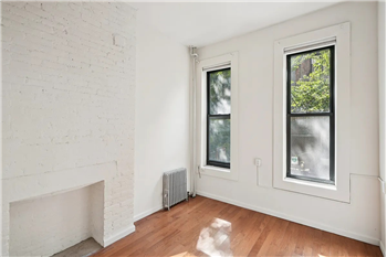  344 E 9th St #1
