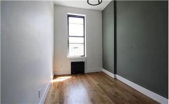 Primary listing photos for listing ID 642644