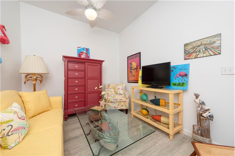 Downstairs Bedroom/Bonus Room