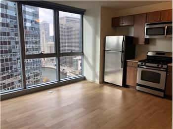 Primary listing photos for listing ID 558060