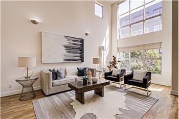 Primary listing photos for listing ID 591151