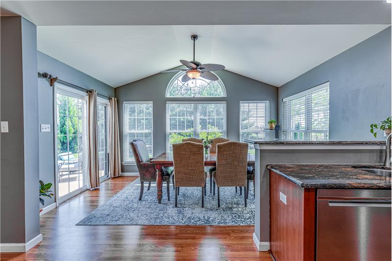 Vaulted ceilings and large windows
