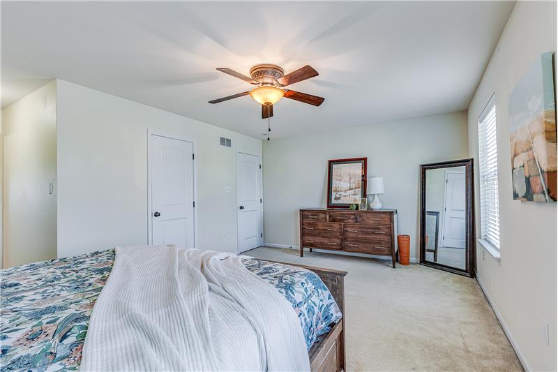 Huge primary bedroom with walk-in closet