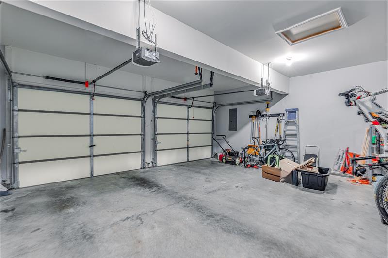 Oversized garage