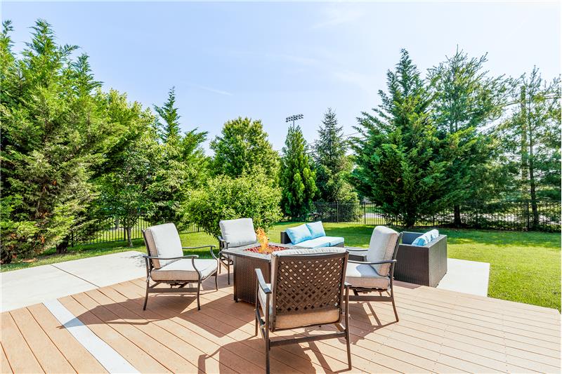 Deck with hookup for spa/hot tub!