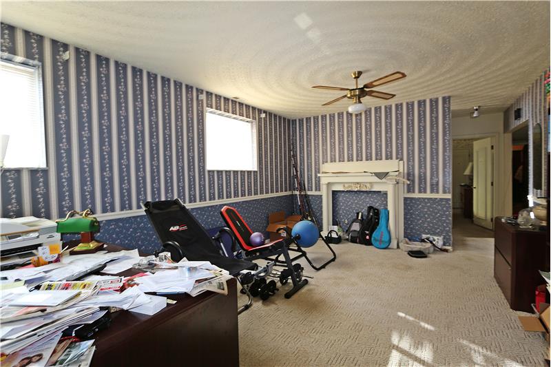 Property pictures of 3528 Howells Mill Rd, Ona, WV 25545, USA Ona, WV
