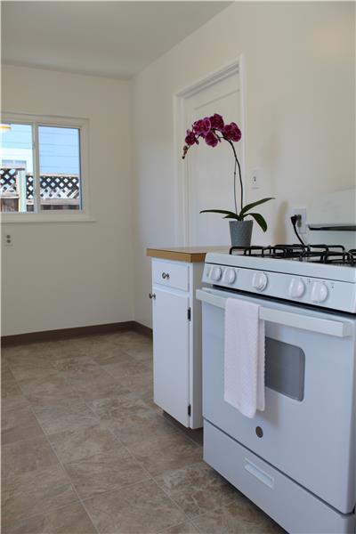 Access Kitchen from Garage