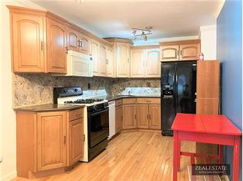 Primary listing photos for listing ID 590906