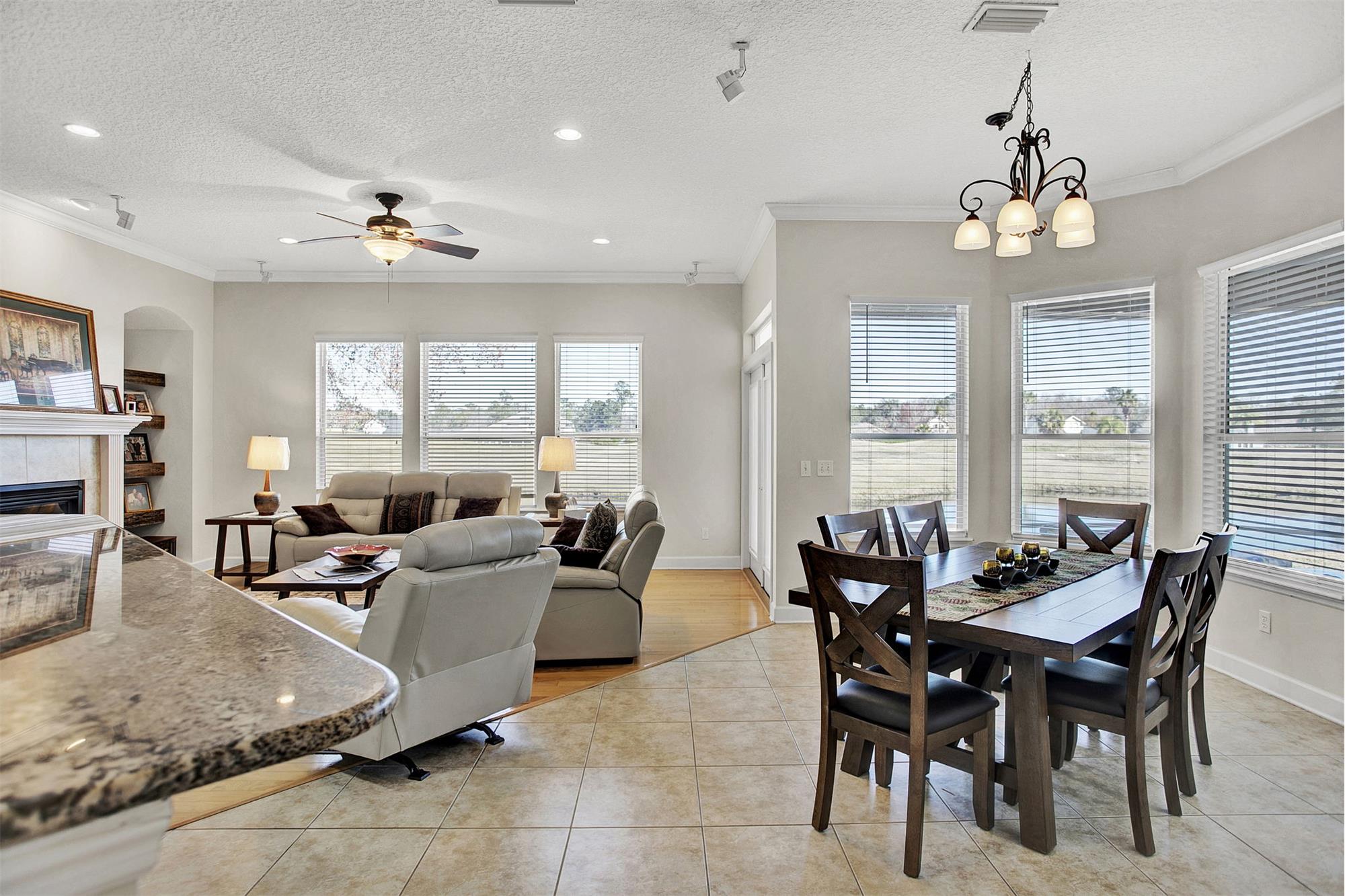 https://realbird.blob.core.windows.net/rb-photos/3576-barton-creek-circle-green-cove-springs-fl-32043_F4F4B8F2_648680_639174929519563341_80x60.jpg