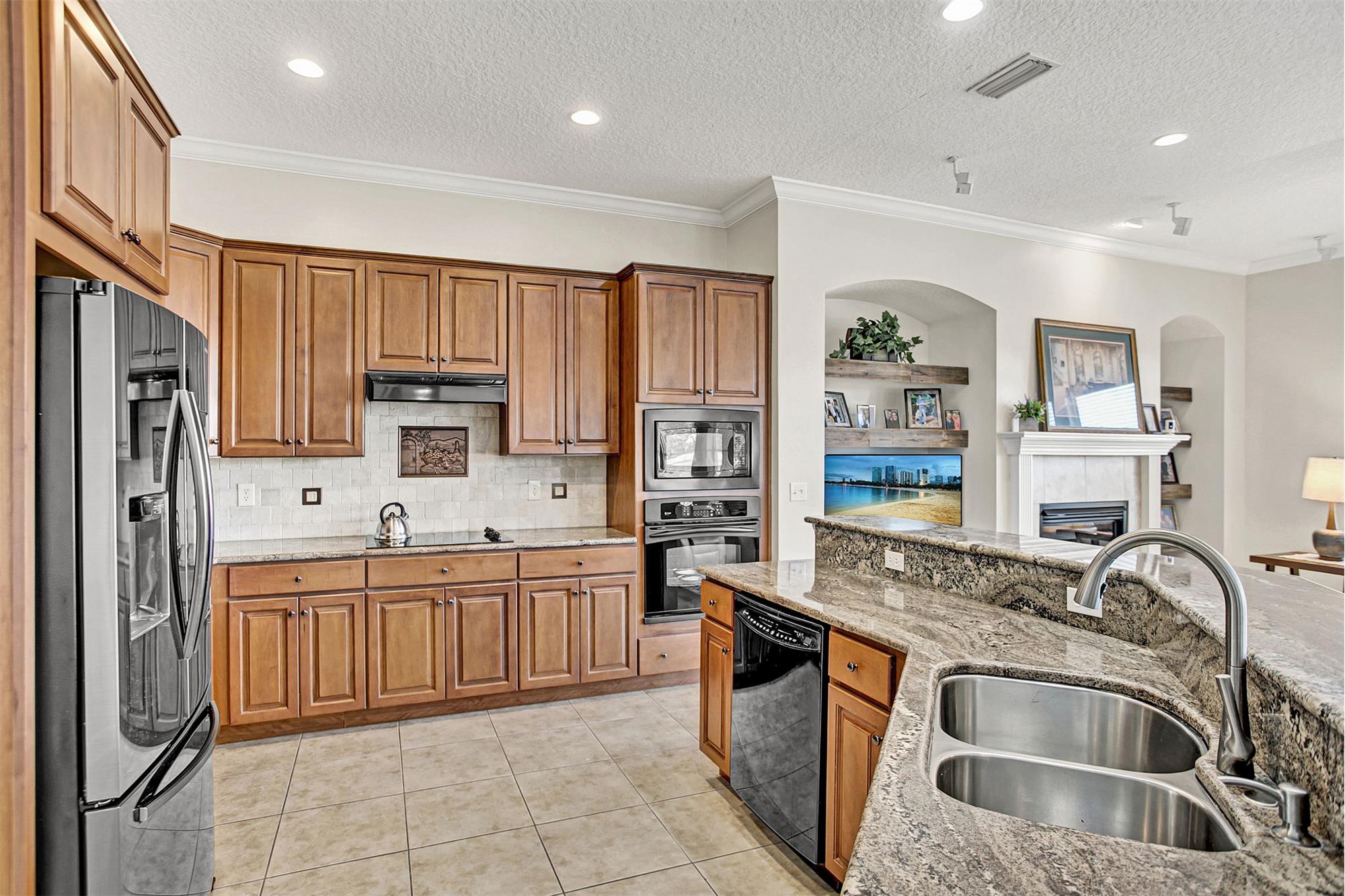 https://realbird.blob.core.windows.net/rb-photos/3576-barton-creek-circle-green-cove-springs-fl-32043_F4F4B8F2_648680_639174929545885803_80x60.jpg