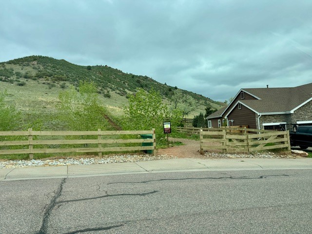 Trailhead is within subdivision a short walk from home