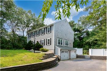 36 Plantation Road, Plymouth, MA