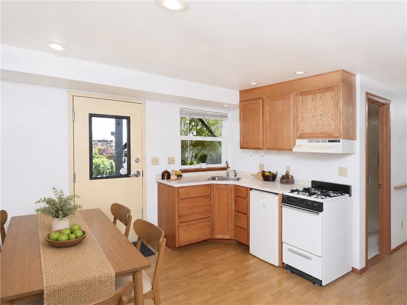 Lower-level kitchen and entrance