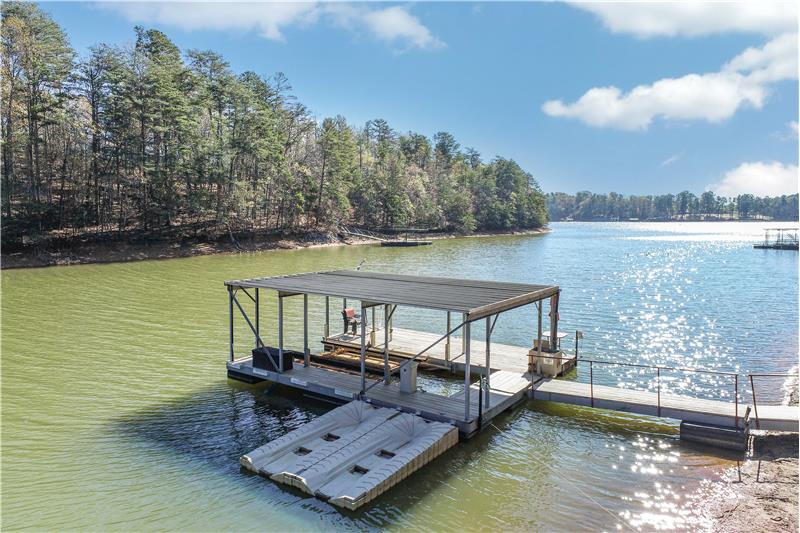Boat Dock with Electric Lift 