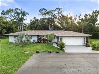 3740 Aberdeen Drive, Sarasota, FL