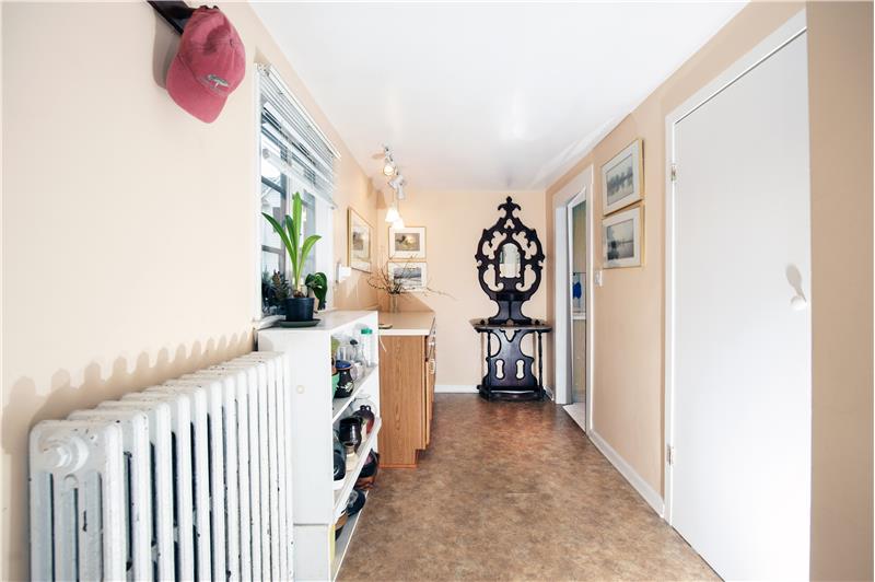 381 Highland Avenue, Media
