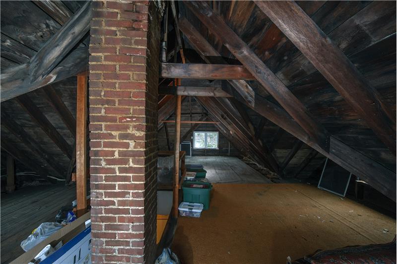 381 Highland Avenue, Media