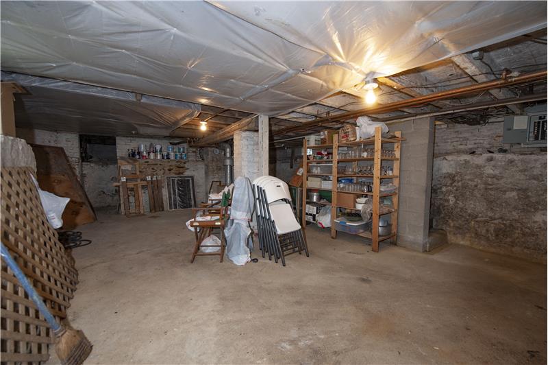 381 Highland Avenue, Media