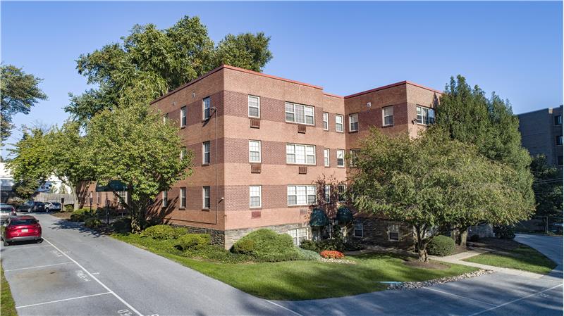 383 Lakeside Road 201, Ardmore, PA 19003