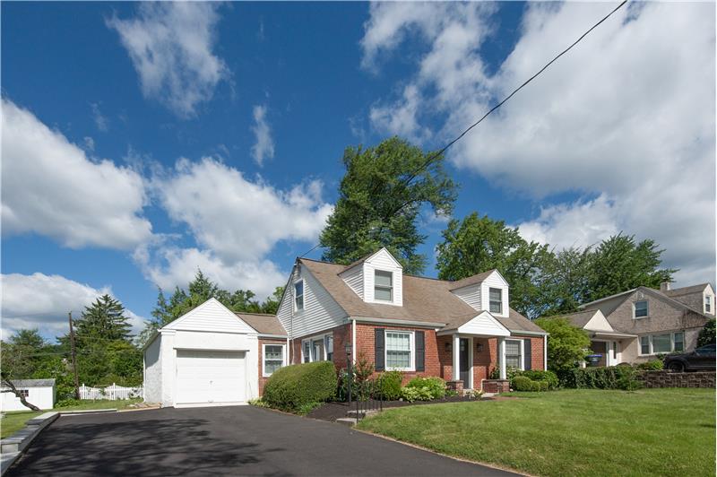 Rent 384 Old Eagle School Road 1 Car Garage