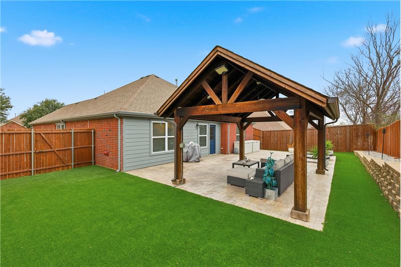 Don't spend your days mowing the lawn! Enjoy turf while you kick up your feet and relax.