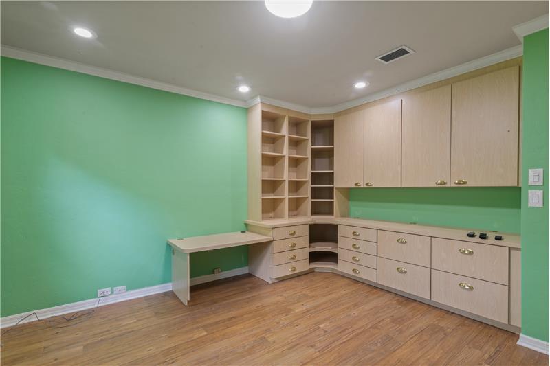 Bedroom 3 Custom Built-Ins