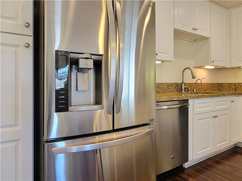 Stainless steel appliances throughout.