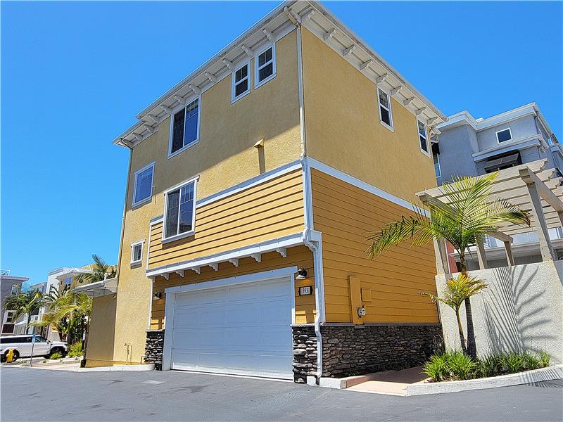 MyQ app monitors the garage door from your phone remotely!
