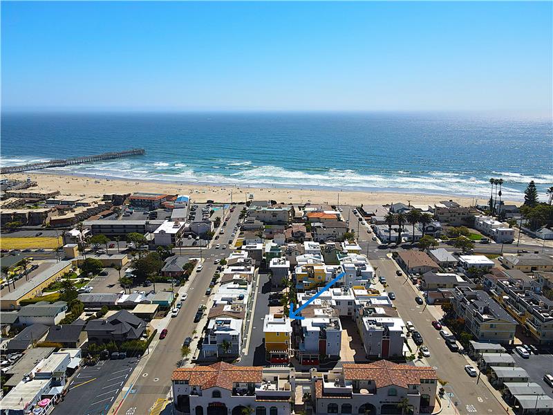 These rent for $600-$800/night peak season; $500-$700 off season. 4 night minimum stay. Otherwise, $16,000-$20,000 a month!
