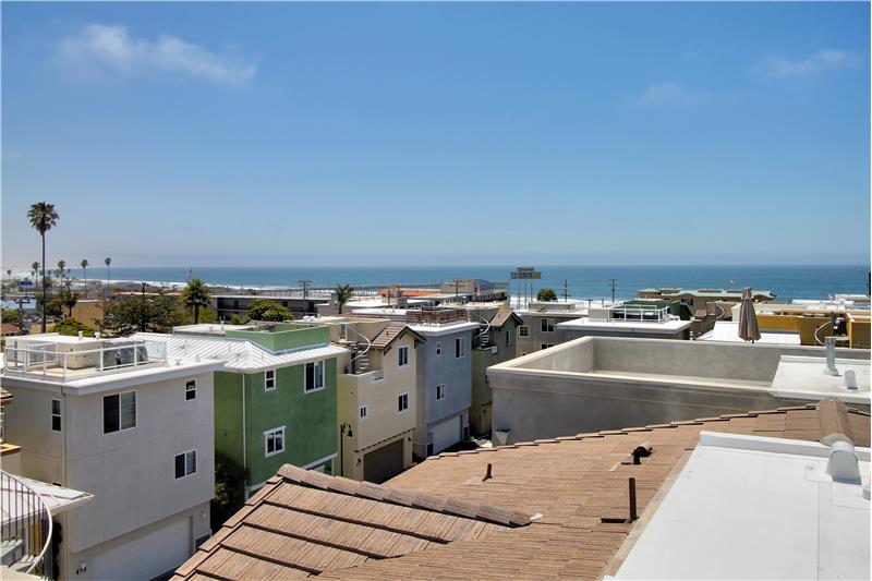 High Vantage Point in Development Provides for Spectacular Panoramic Views of the Pacific as well as World Famous Pismo Beach.