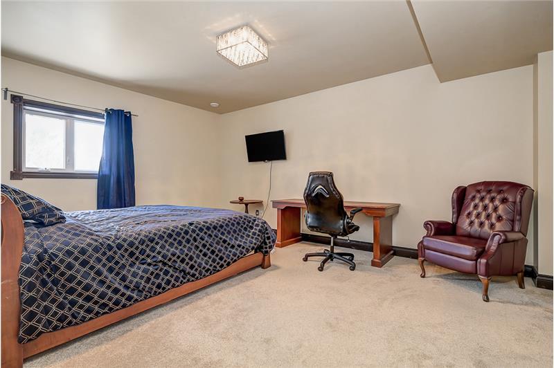 
                            Property Image 66