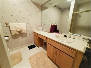 Full Bath