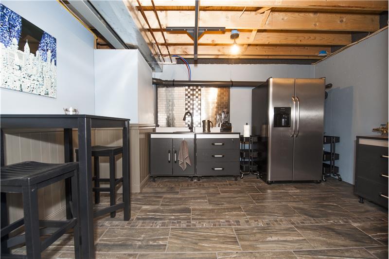 40 Westminster Lane Finished Basement Wet Bar