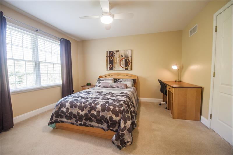 40 Westminster Lane Bedroom