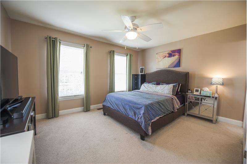 40 Westminster Lane Bedroom