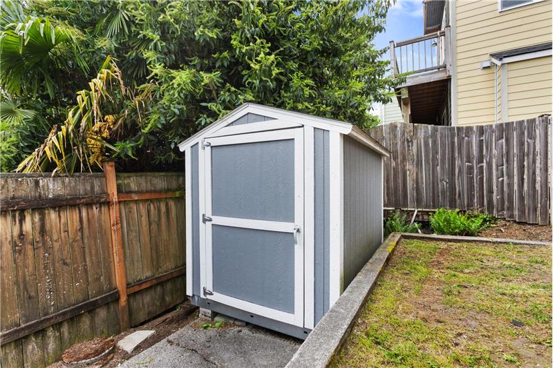 Awesome Storage Shed!