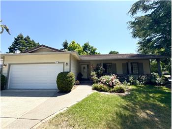 401 Oakwood Drive, Fairfield, CA