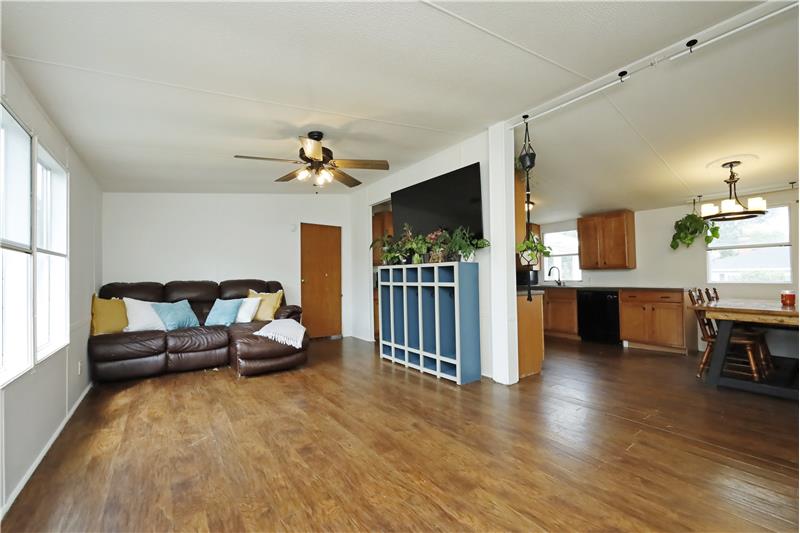 Great Space to Entertain!