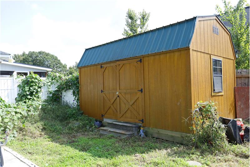 Shed