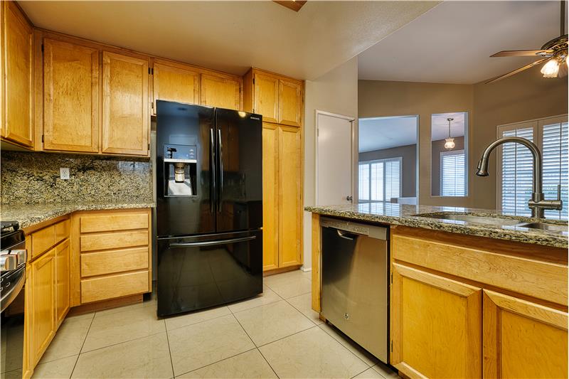 40220 Via Aguadulce, Murrieta, CA 92562 - For Lease