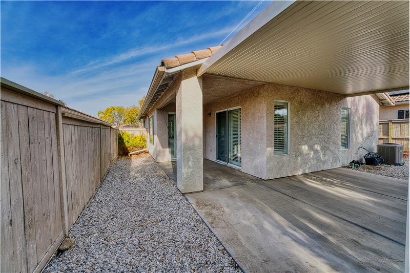 40220 Via Aguadulce, Murrieta, CA 92562 - For Lease