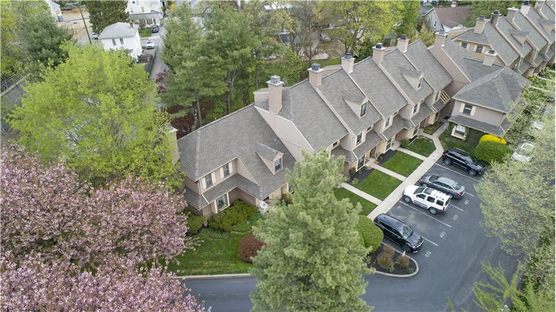 403 Eagle Rd, Wayne PA 19087