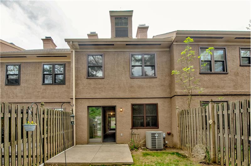 403 Eagle Rd, Wayne PA 19087