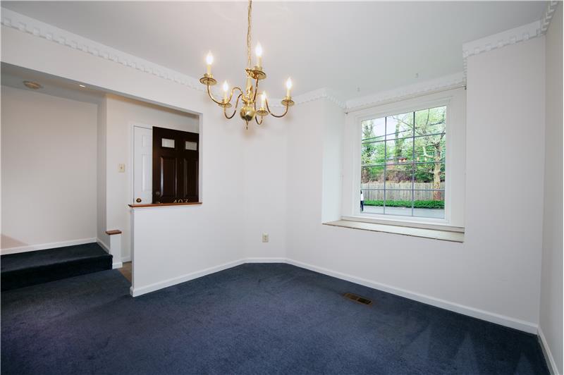 403 Eagle Rd, Wayne PA 19087