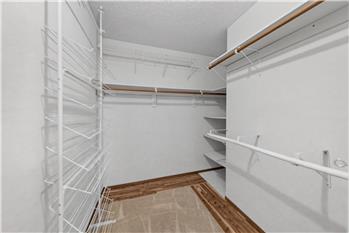 Bedroom 4 - Large Closet
