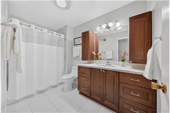 Full Hall Bathroom