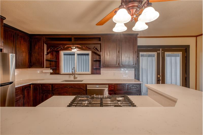 Updated Quartz countertops