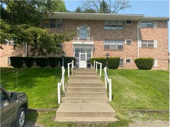 407 Colonial Dr. 47, Steubenville, OH