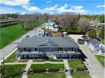 Primary listing photos for listing ID 646468